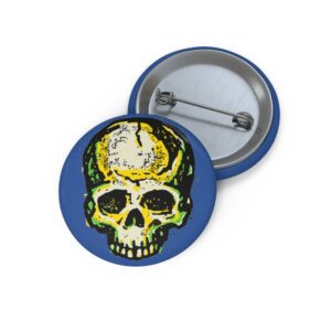 Skull Pin Button — Retro Grunge Skull Badge for Jackets & Backpacks